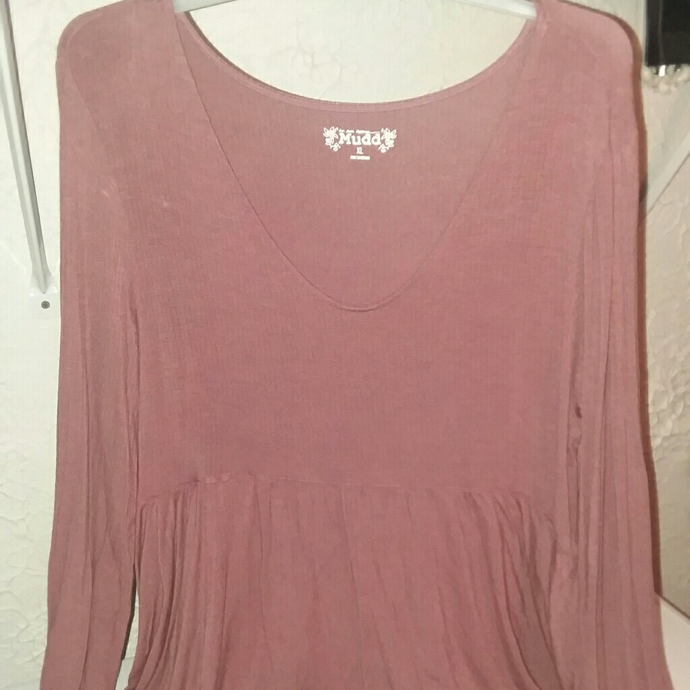 Women's long sleeved shirt
